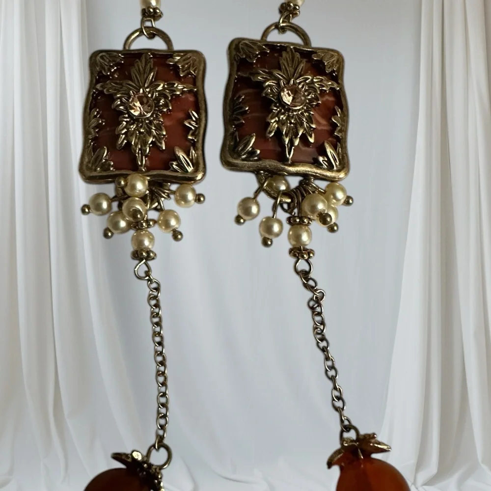 NWT Long Pierced Earrings with faux pearls and brown beads NWOT